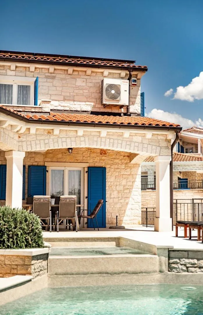 Beautiful Villa Torre IV With Sauna In Tar Tar-Vabriga