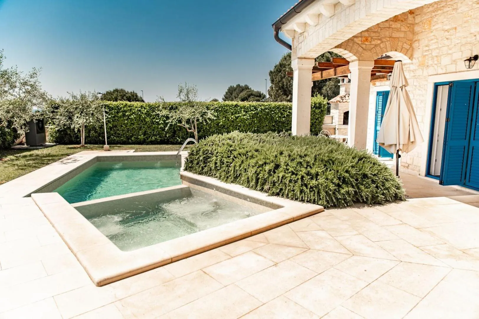 Beautiful Villa Torre IV With Sauna In Tar Tar-Vabriga Croatia